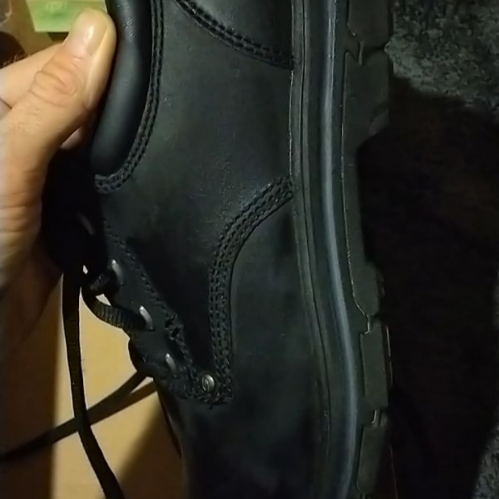 Sketchers Wide 11